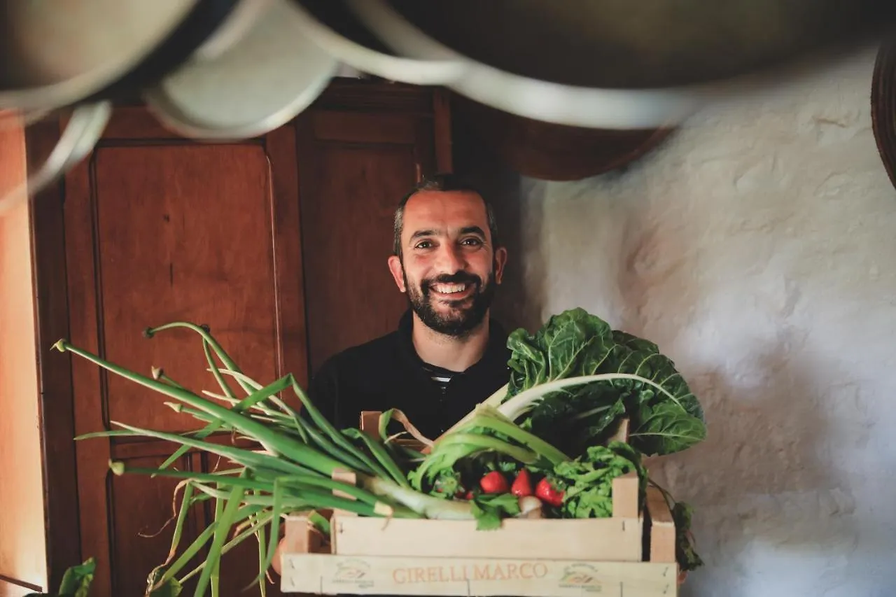 Domu Antiga Bed & Breakfast Gergei